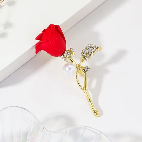 Elegant Red Rose Brooch For Women Fashionable Alloy Rhinestone Inlaid Corsage With Artificial Pearl Flower Clothing Pin