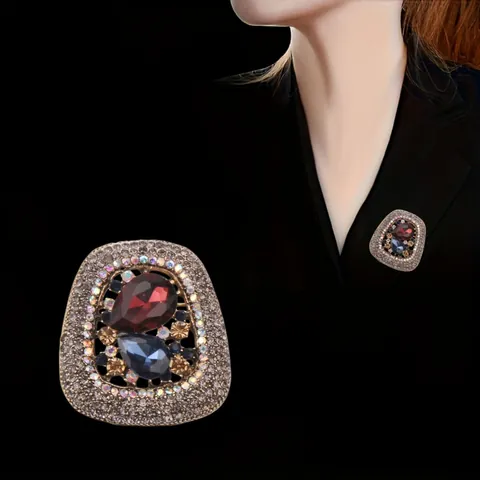 Vintage Europese Strass Broche Pin Voor Vrouwen Luxe Rood Blauw Peer Edelsteen Broche Mode Sieraden Accessoires Cadeau