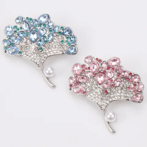 Light Luxury Ginkgo Leaf Brooch Pin For Women Alloy Artificial Pearl Rhinestone Inlaid Fashion Suit Clothing Accessories