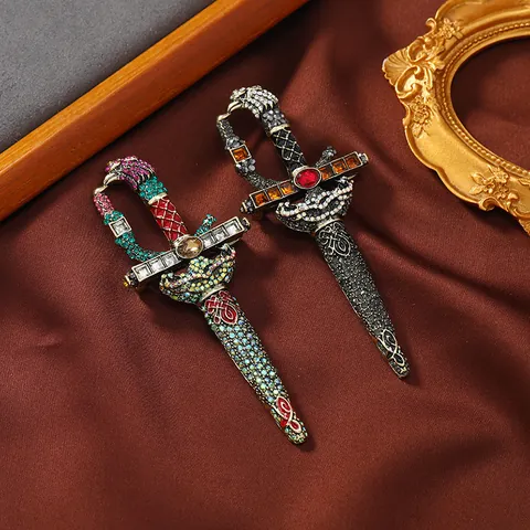 Broche de Espada Estilo Palacio Vintage para Hombre Mujer Mango de Cabeza de Águila Incrustado con Diamantes de Imitación Joyería