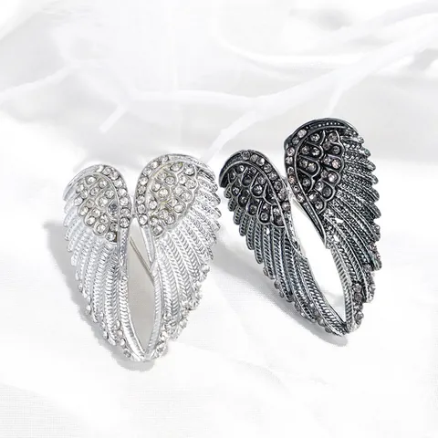 Fashion Angel Wing Brooch For Women Alloy Rhinestone Anti-Exposure Pin Elegant Feather Wing Brooch Pins Jewelry Gift