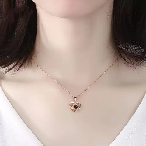 Elegant Heart Shaped Projection Necklace Multi-Language I Love You Zinc Alloy Rhinestone Pendant Necklace Valentine Gift For Women