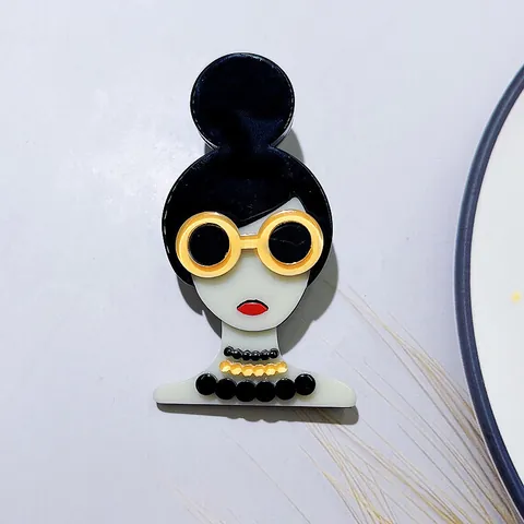 Fashion Cartoon Sunglasses Girl Acrylic Brooch Creative Pop Art Style Bun Hair Girl Badge Pin For Women Dress Jewelry Decoration