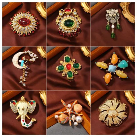 Vintage Heavy Craft Enamel Brooch Medieval Court Style Alloy Rhinestone Artificial Pearl Starfish Animal Badge Pin For Women