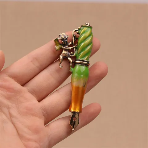 Broche de Forma de Pluma Vintage Renacentista para Mujeres Hombres Ángel Cupido Esmalte Pin Bronce Antiguo Oro Aleación Joyería Regalo