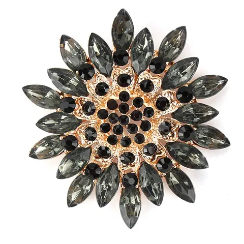 Fashion Luxury Alloy Rhinestone Snowflake Brooch For Women Elegant Glass Crystal Flower Pin For Clothing Decorative Accessories