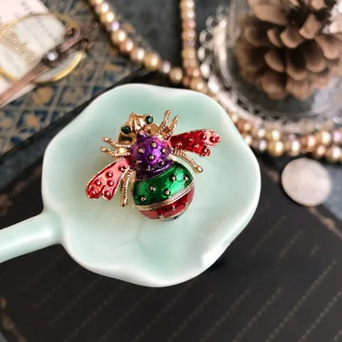 Retro Emaille Insect Brosche Voor Dames Heren Vintage Zinklegering Strass Vlinder Bij Kever Pin Mode Kledingaccessoires