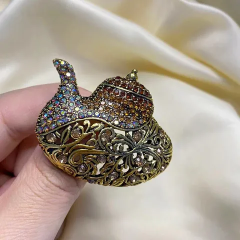 Broche Lampe Magique d'Aladin Théière Exotique Vintage en Alliage Avec Strass Incrusté Design Ajouré Épingle pour Manteau Femme