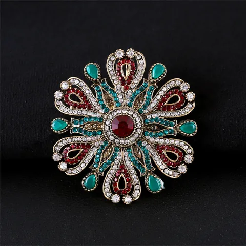 Broche en Cristal Rétro de Palais Baroque en Alliage Incrusté de Strass Badge Pin de Revers pour Hommes Femmes Bijoux Broches de Luxe Vintage