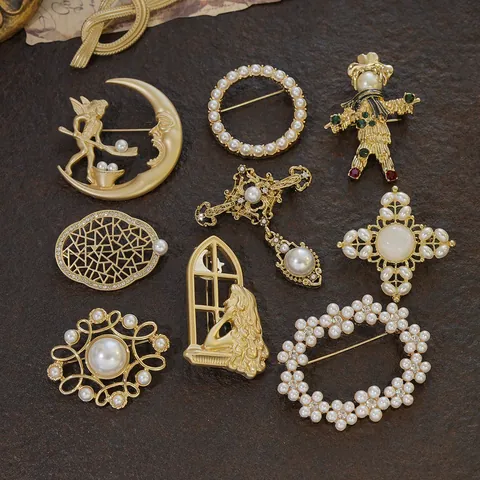 Barock Vintage Gold Brosche Für Damen Palast Stil Künstliche Perle Strass Kreuz Engel Metall Abzeichen Schmuck