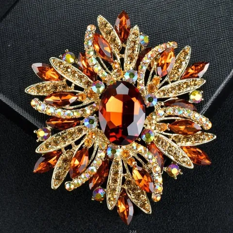 Luxurious Elegant Crystal Brooch Rhinestone Artificial Pearl Floral Sunburst Lapel Pin For Suit Coat Accessories For Women Men