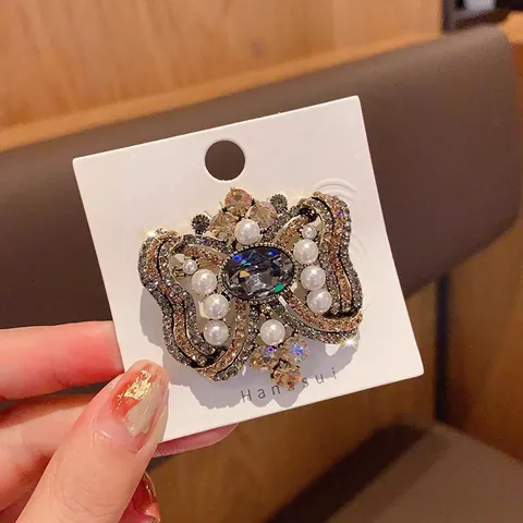 Broche de Cristal con Lazo Vintage de Lujo para Mujer con Diamantes de Imitación y Perla Artificial Pin de Joyería Elegante Regalo
