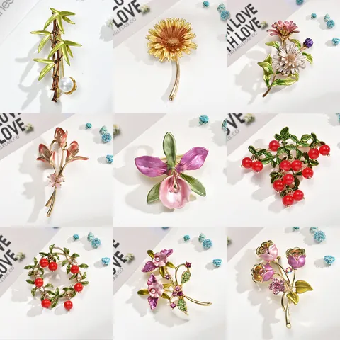 Korean Fashion Alloy Flower Brooch With Artificial Pearl Rhinestone Inlay Vintage Floral Pin For Women Accessories