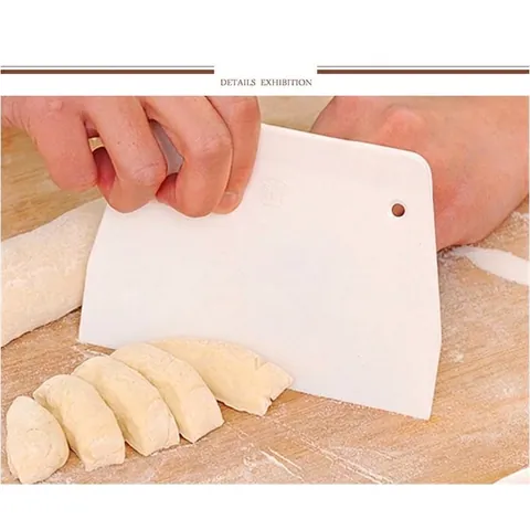 Raspador de Masa de PP Grado Alimenticio Con Escala de Medida Blanco Roto Herramienta de Plástico para Crema y Corte de Masa Cocina