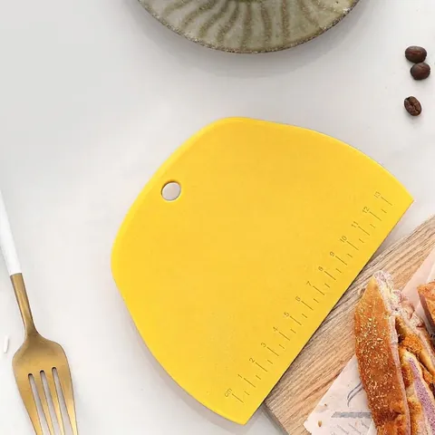 Raspador de Masa de PP Multifuncional con Escalas de Medición y Tabla de Conversión de Unidades Cortador de Masa de Plástico para Hornear Cocina