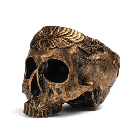 Gothic Resin Carved Human Skull Model Halloween Decoration Antique Bronze Skull Ornament Carved Floral Head Bone Handicraft Home Decor
