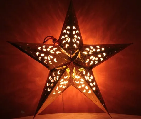 Holographic Laser Paper Star Lampshade Hanging 3D Hollow Star Moon Pattern Ceiling Decoration For Christmas Party Bar