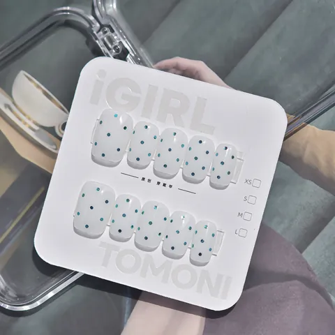 Handgefertigt Minzgrün Lychee Katzenauge Künstliche Nägel Mit Strass Punktmuster Luxus Glänzend Eckig Nagel Patches Damen