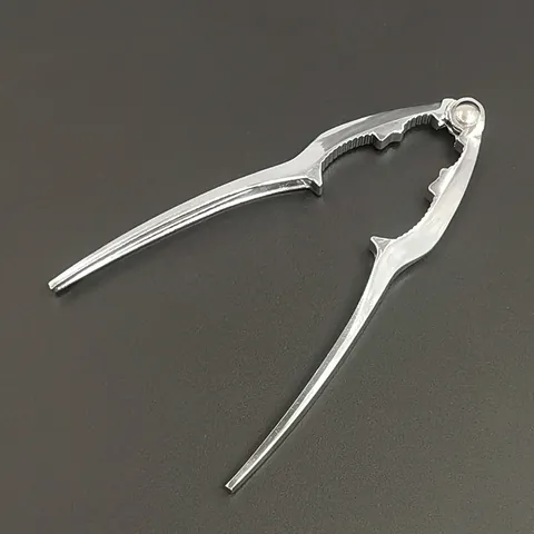 Multifunctional Metal Nut Cracker Heavy Duty Walnut Pliers Sheller Tool