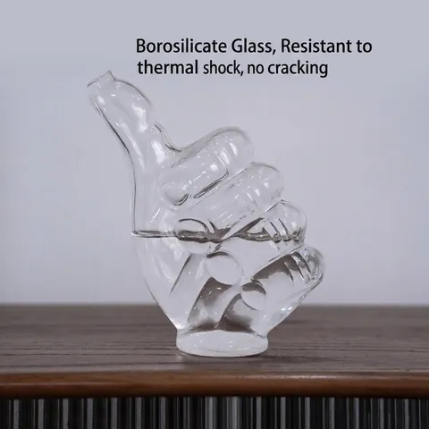 Kreatives Daumen-Hoch-Fist-Form Cocktailglas Hitzebeständiges Borosilikatglas Neuartiger Safttrinkbecher Für Bar KTV Party Einzigartige Handgesten-Weinflasche