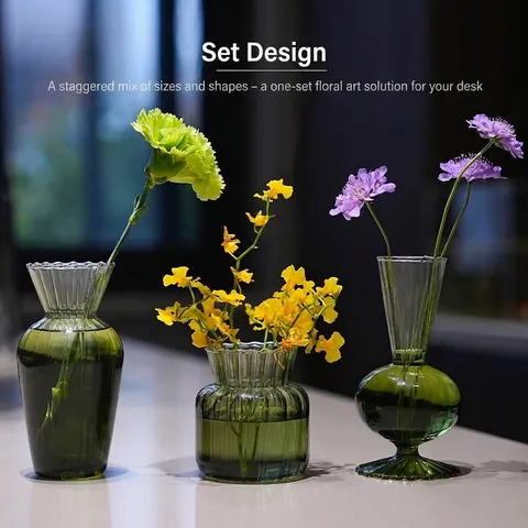 Nordic Creative Striped Green Glass Vase Vintage Ribbed Decorative Desktop Flower Vase For Hydroponic Plant Home Decoration