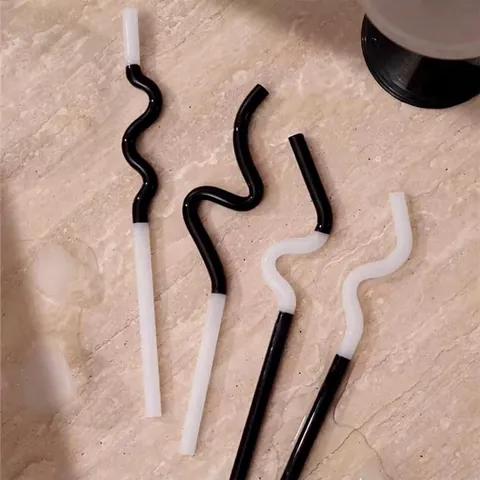 Creative Artistic Curved Glass Straw Black White Wave Shape Heat Resistant Reusable Drinking Straw For Juice Soda Water Home Party Decor