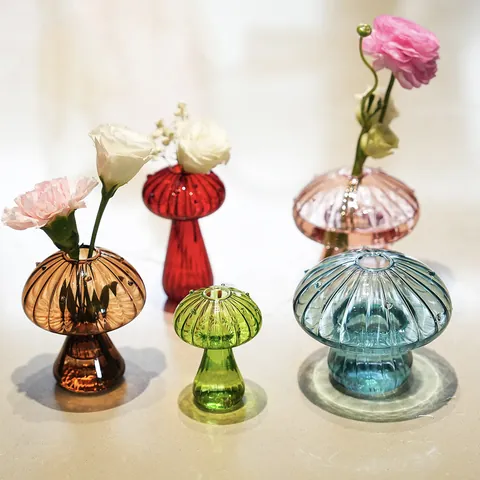 Creative Mushroom Shaped Glass Vase Colored Transparent Hydroponic Flower Vase Modern Home Decor Tabletop Ornament Aroma Diffuser Bottle