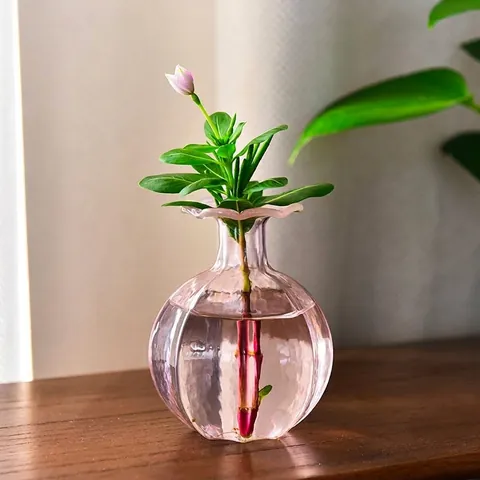 Nordic INS Style Pink Glass Vase Minimalist Striped Small Hydroponic Flower Pot Aromatherapy Bottle For Desktop Decor Gift