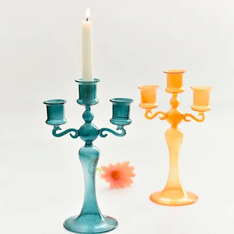 French Retro Glass Candelabra 3-Arm Romantic Candle Holder for Wedding Dinner Table Centerpiece Home Decor Accents
