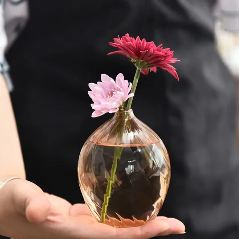 Nordic Champagne Glass Vase Minimalist Spiral Stripe Decorative Flower Pot For Living Room Desktop Hydroponic Ornament Bottle