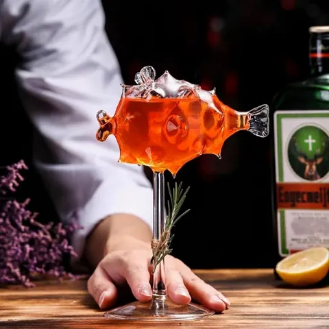 Kreative Kugelfisch Oktopus Schwan Schnecke Mond Form Cocktailgläser Hitzebeständiges Glas Martini Kelch Für Bar Party