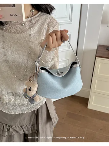 Women Vintage PU Leather Shoulder Crossbody Bag Fashion Casual Handbag With Bear Pendant Elegant Tote Bag