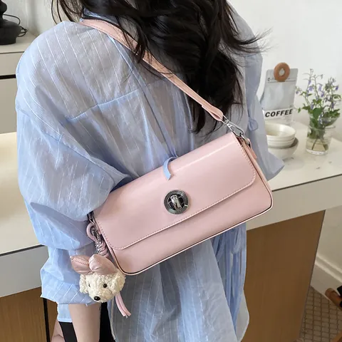 Sac Bandoulière Mode en Cuir PU pour Femme Petit Sac à Main Carré Décontracté Sac d'Épaule Simple avec Serrure en Métal