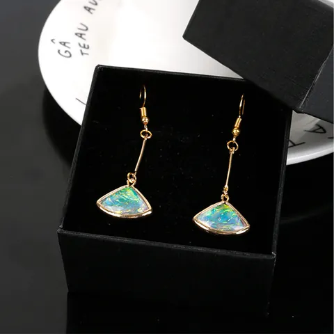 Koreanische Fächerförmige Wolke Anhänger Für DIY Schmuckherstellung Handgefertigte Ohrringe Halskette Zubehör Kupferrand Synthetische Opal Charms