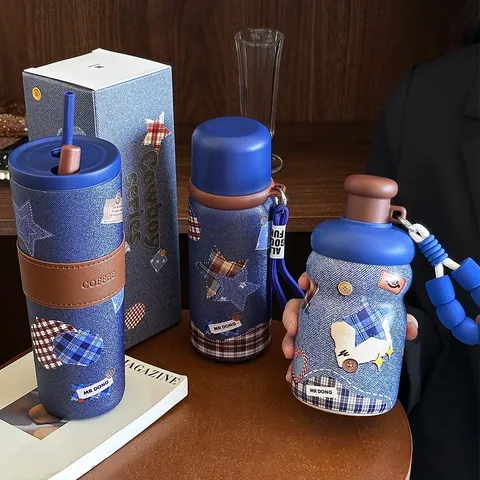 Mode Denim Textur Vakuumisolierter Becher Mit Strohhalm Kreativer Amerikanischer Retro Edelstahl Tragbarer Tumbler Für Studenten