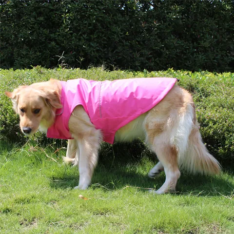 Wasserdichte Windjacke für große Hunde Winterwarme Fleece-gefütterte Haustierkleidung für Bulldoggen Reflektierender Outdoor-Hundemantel