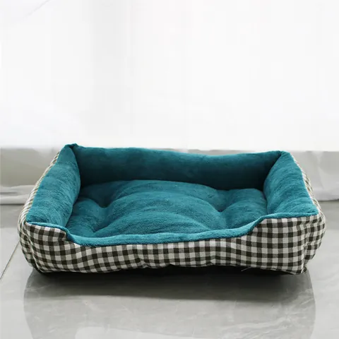 Soft Fleece Plaid Pet Bed For Dogs And Cats Rectangular Warm Dog Crate Mat Winter Pet Sleeping Sofa Washable Pet House