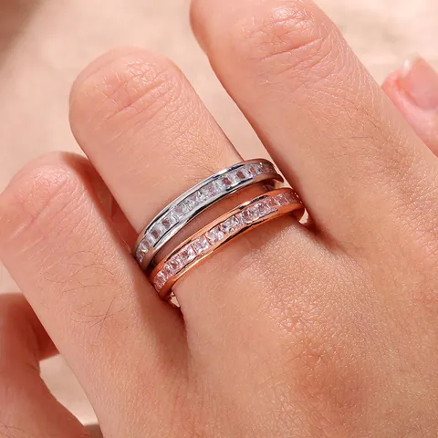 European Square Zirconia Eternity Ring For Women Fashion Copper Electroplated Inlaid Full Rhinestone Finger Ring Party Jewelry