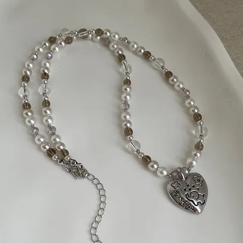 Vintage Relief Elefant Blume Herz Anhänger Perlenkette Für Damen Nische Leichter Luxus Mode Schmuck Verstellbare Schlüsselbeinkette