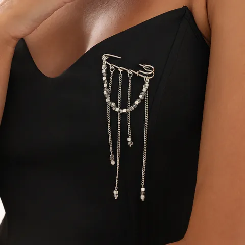 Broche Gland en Perles de Céramique Cœur Doux pour Femmes Élégante Épingle de Sûreté à Chaîne Multicouche en Alliage Strass Accessoire de Vêtement