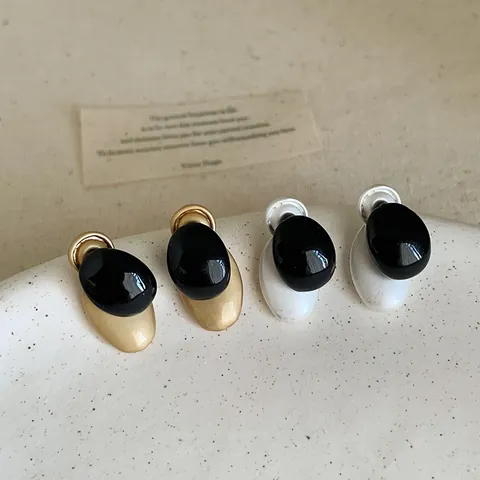 Pendientes de Botón de Metal Ovalados de Doble Cara Color de Contraste Esmalte Pendientes Geométricos para Mujer Joyas de Moda de Diseño Regalo