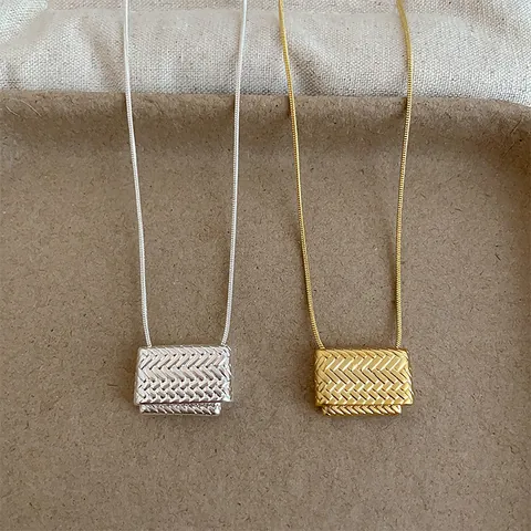 Collar con Colgante de Bolso Tejido para Mujer Aleación Chapado en Oro Plata Cadena de Serpiente Joyería de Moda Coreana