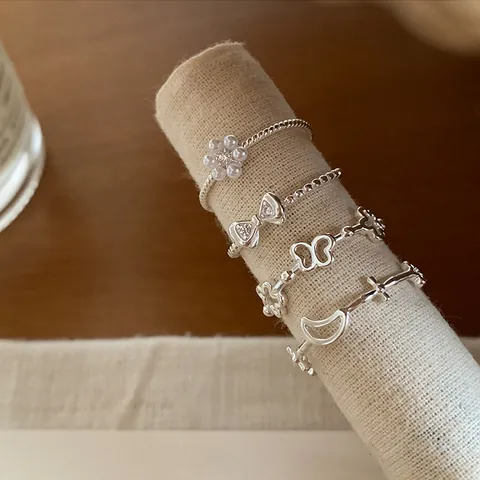 Simple Silver Tone Metal Bow Flower Crescent Moon Butterfly Finger Ring Sweet Fashion Rhinestone Artificial Pearl Ring