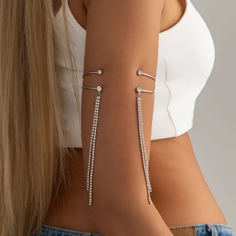 Bracciale da Braccio in Rame con Strass Doppia Fascia Aperto Regolabile Nappe Lunghe Catena di Strass per Donna Gioielli da Festa