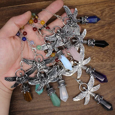 Retro Erzengel Flügel Sechseckige Säule Naturstein Anhänger Kristall Wünschelrute Pendel Legierung Engel Heilung Schmuck