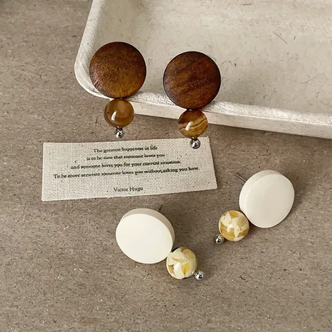 Retro Wooden Natural Stone Stud Earrings For Women Niche Design Geometric Wood Stone Earrings With Silver Earring Post Jewelry Gift