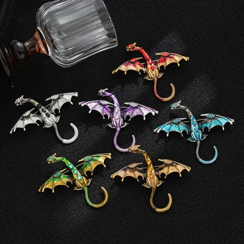 Vintage Flying Dragon Brooch For Men Women Retro Alloy Enamel Oil Dripping Dragon Pin Rhinestone Inlaid Lapel Pin Jewelry Gift