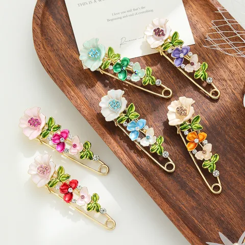 Vintage Enamel Tulip Flower Brooch Pin For Women Alloy Rhinestone Safety Pin Brooch For Cardigan Coat Scarf Dress Jewelry