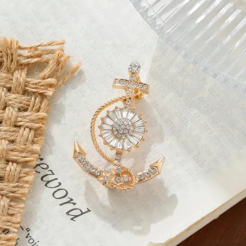 Exquisite Alloy Rhinestone Anchor Brooch Nautical Ship Wheel Lapel Pin For Men Women Suit Coat Corsage Jewelry