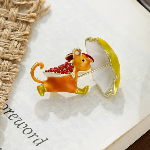 Cute Cartoon Enamel Squirrel Brooch Pin With Umbrella For Women Kids Alloy Animal Badge Rhinestone Clothing Jewelry Ornament